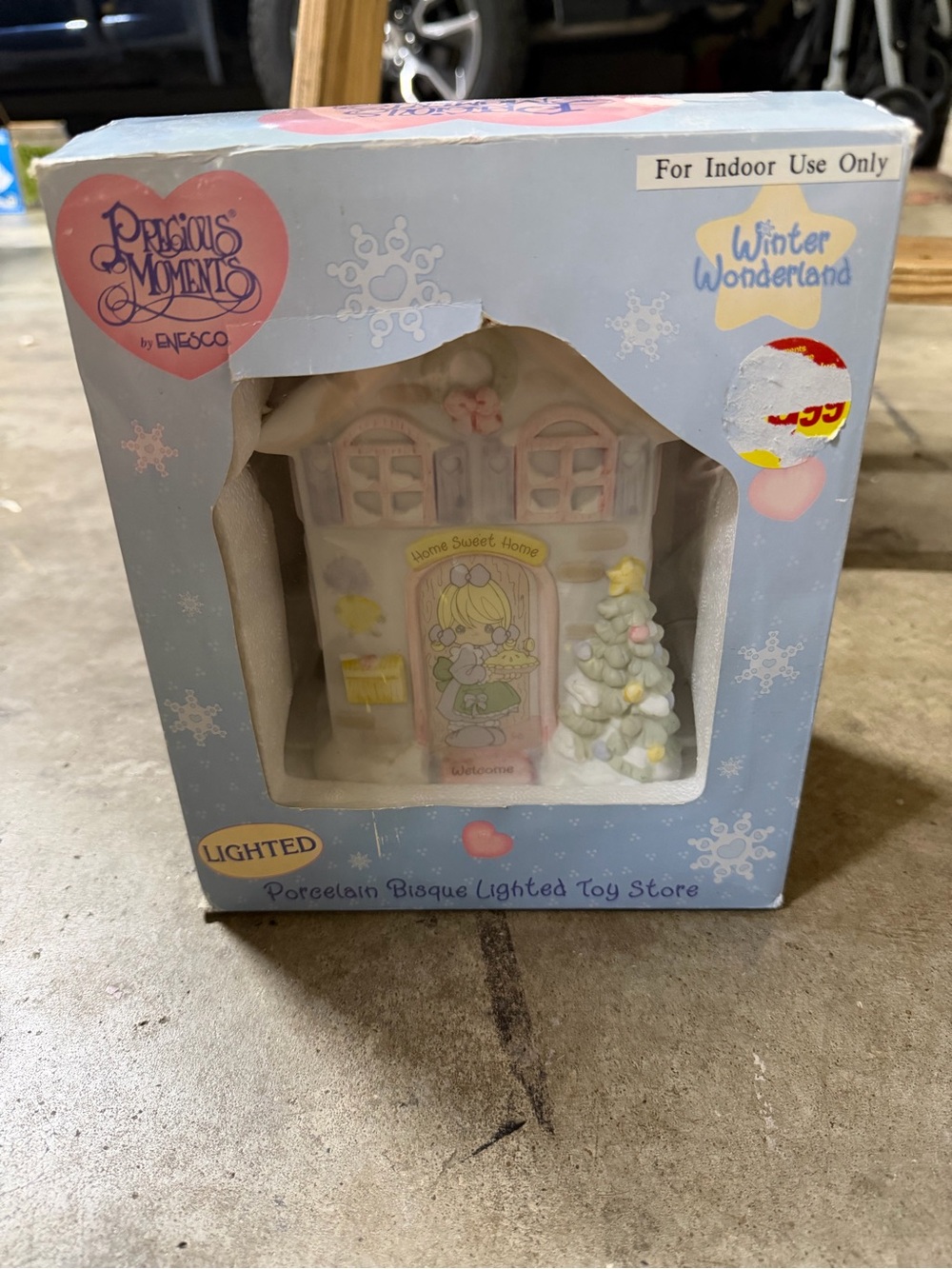 Vintage 1995 Precious Moment Christmas House